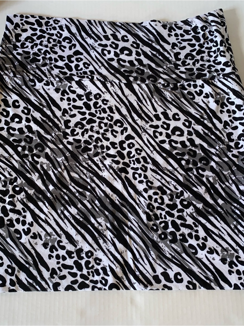 Vintage y2k rue 21 Women Mini Skirt Size L Zebra, Leopard & tiger Animal Print